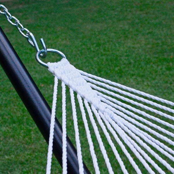 Braided rope on ring for quilted hammock